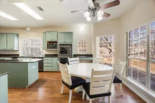 227 N Hopson St, Van Alstyne, TX 75495 - Photo 8