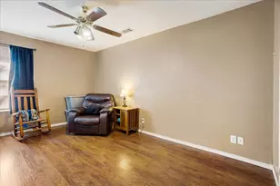 227 N Hopson St, Van Alstyne, TX 75495 - Photo 18