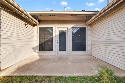 800 Kathryn Drive, Lewisville, TX 75067 - Photo 24