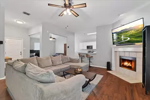 800 Kathryn Dr, Lewisville, TX 75067 - Photo 4