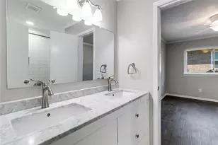 11236 Quail Run St, Dallas, TX 75238 - Photo 20