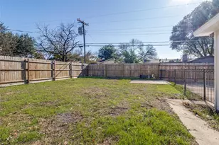 11236 Quail Run St, Dallas, TX 75238 - Photo 24