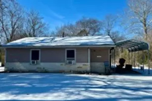 635 NW 11th Street NW, Paris, TX 75460 - Photo 1