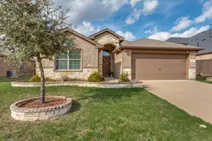 553 Vickie St, Crowley, TX 76036 - Photo 1