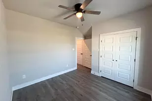 913 Cooksey Ct, Grandview, TX 76050 - Photo 4