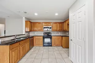 528 Bretts Way, Burleson, TX 76028 - Photo 14