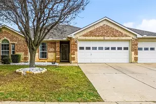 528 Bretts Way, Burleson, TX 76028 - Photo 1