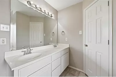 528 Bretts Way, Burleson, TX 76028 - Photo 18