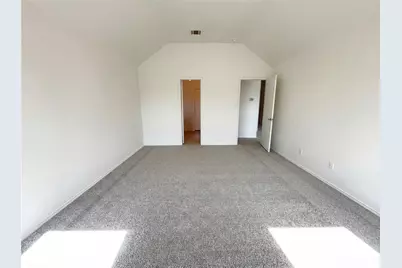 509 Stone Crossing Lane, Fort Worth, TX 76140 - Photo 4