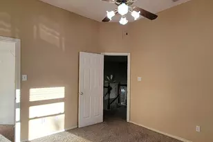 9807 Sunrise Ct, Irving, TX 75063 - Photo 12