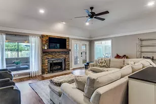 6921 Brookvale Rd, Fort Worth, TX 76132 - Photo 6