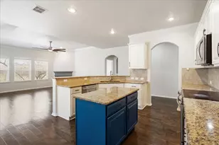 1100 Evers Dr, McKinney, TX 75071 - Photo 10