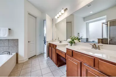 512 Castlewood Drive, McKinney, TX 75071 - Photo 12