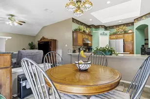 6410 St Alban Ct, Arlington, TX 76001 - Photo 14