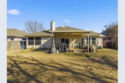 6410 St Alban Court, Arlington, TX 76001 - Photo 38