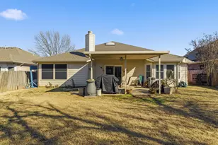 6410 St Alban Ct, Arlington, TX 76001 - Photo 38