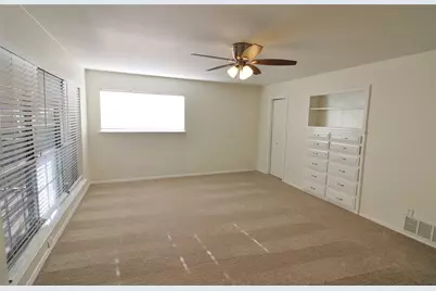 313 Woodhaven Drive, DeSoto, TX 75115 - Photo 14