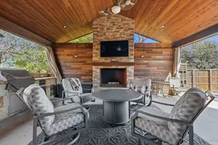 1001 Bridgeport Ln, Prosper, TX 75078 - Photo 2