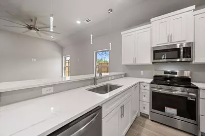 101 N Goodman Avenue, Kerens, TX 75144 - Photo 12
