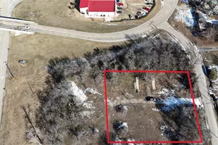 465 Wilshire Ave, Azle, TX 76020 - Photo 1