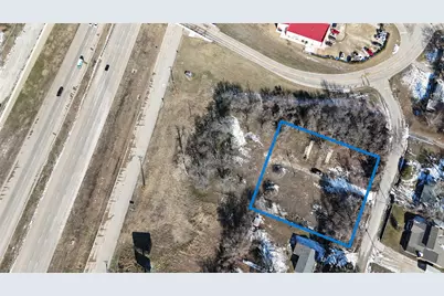 465 Wilshire Avenue #2, Azle, TX 76020 - Photo 6