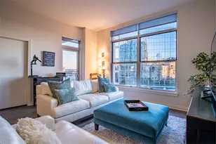 2323 N Houston St, Dallas, TX 75219 - Photo 6