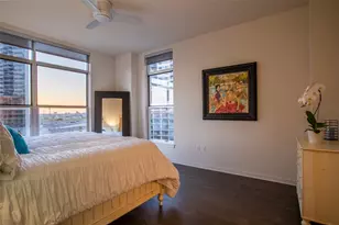 2323 N Houston St, Dallas, TX 75219 - Photo 16