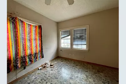 502 N Kramer Drive, Dallas, TX 75211 - Photo 16