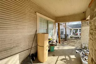 502 N Kramer Dr, Dallas, TX 75211 - Photo 4