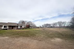 107 Berrys Chapel Rd, Milford, TX 76670 - Photo 6