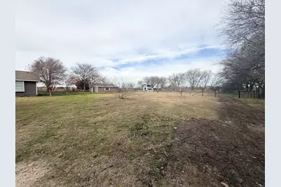 107 Berrys Chapel Road, Milford, TX 76670 - Photo 2