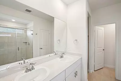 704 Edgehurst Drive, McKinney, TX 75071 - Photo 24