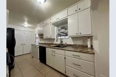 2734 Mildred Street, Waco, TX 76706 - Photo 10