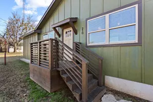 210 Hiland Ln, Pottsboro, TX 75076 - Photo 2