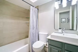 2029 Verlaine Dr, Carrollton, TX 75007 - Photo 16