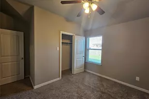 8401 Cherry Bark Ln, Fort Worth, TX 76140 - Photo 26