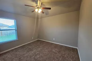 8401 Cherry Bark Ln, Fort Worth, TX 76140 - Photo 24