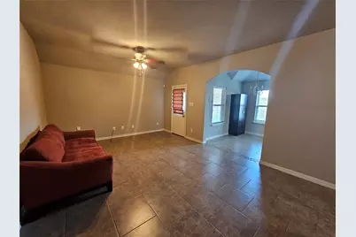 8401 Cherry Bark Lane, Fort Worth, TX 76140 - Photo 10