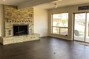 207 Kiowa Dr W, Lake Kiowa, TX 76240 - Photo 28