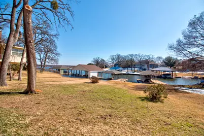 207 Kiowa Drive W, Lake Kiowa, TX 76240 - Photo 34