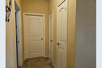 1813 Overlook Drive, Lancaster, TX 75146 - Photo 14