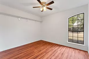 21 St Charles Pl, Midlothian, TX 76065 - Photo 10