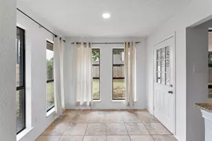 21 St Charles Pl, Midlothian, TX 76065 - Photo 4