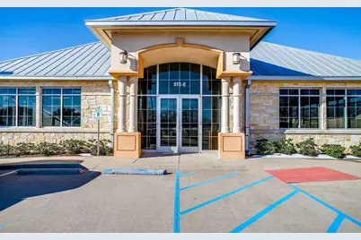 1200 Crawford Avenue #E, Granbury, TX 76048 - Photo 1