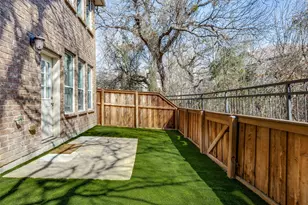 252 Turnberry Ln, Lewisville, TX 75067 - Photo 24