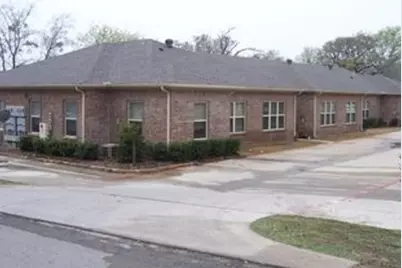 224 S Line Street #102, Weatherford, TX 76086 - Photo 1