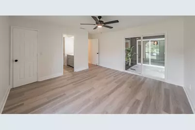 1946 Chesham Drive, Carrollton, TX 75007 - Photo 22