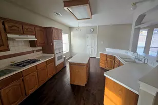 327 Hillglen Dr, Murphy, TX 75094 - Photo 10