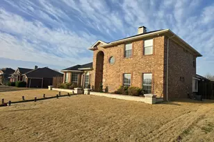 327 Hillglen Dr, Murphy, TX 75094 - Photo 2