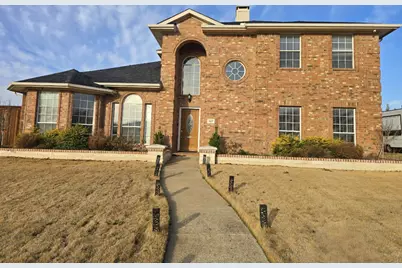 327 Hillglen Drive, Murphy, TX 75094 - Photo 1